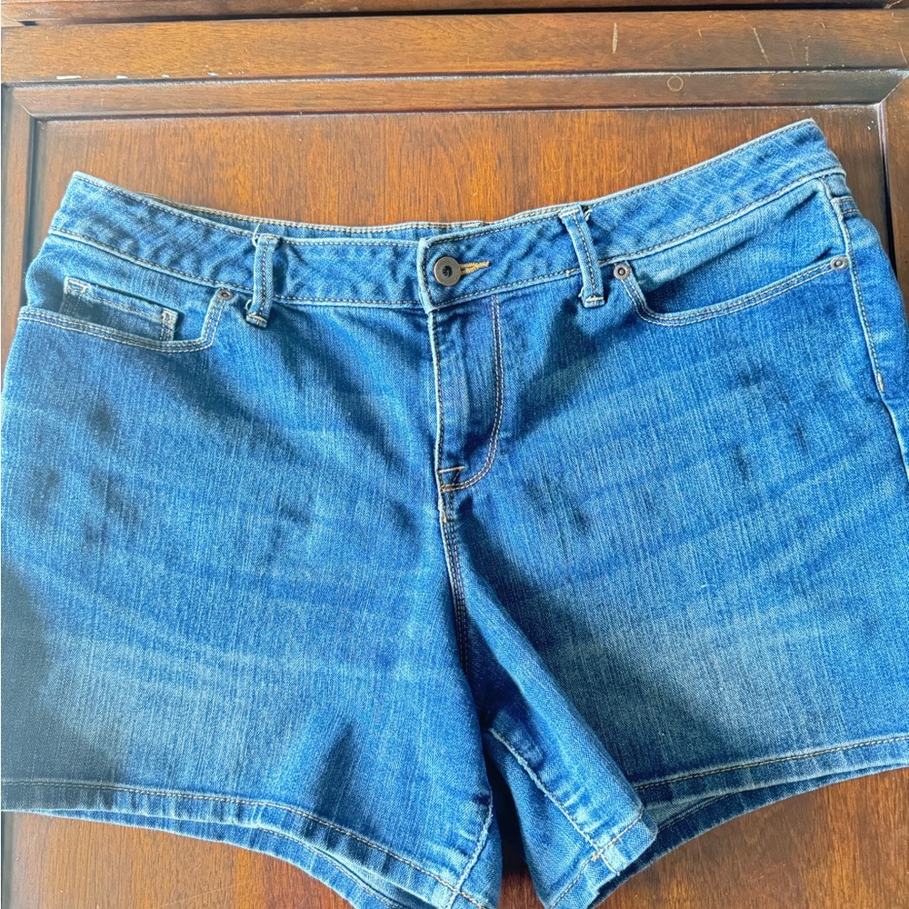 Women’s Size 14 Sonoma Denim Shorts Short Mid Rise Blue Jeans